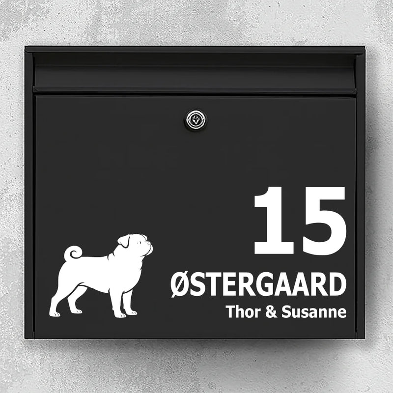 Brievenbussticker met Mops (Pug)